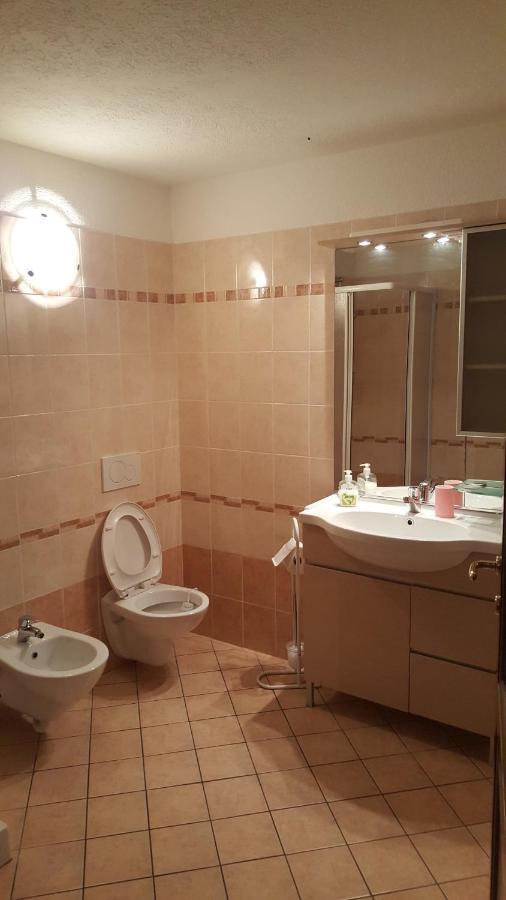 La Tour Appartement Gignod Buitenkant foto